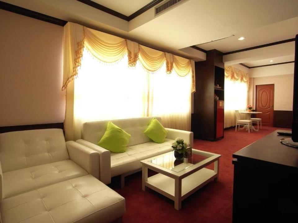 Major Grand Hotel Chum Phae Zewnętrze zdjęcie