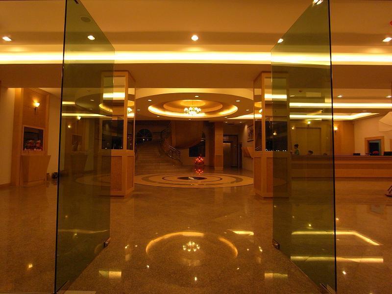 Major Grand Hotel Chum Phae Zewnętrze zdjęcie