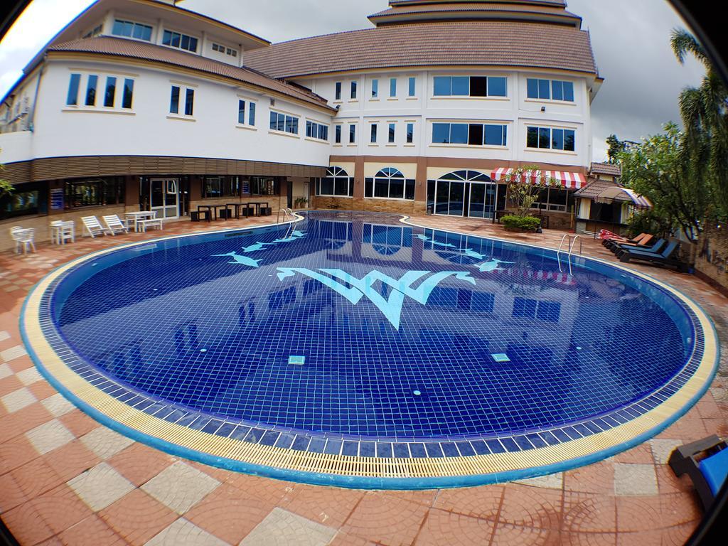 Major Grand Hotel Chum Phae Zewnętrze zdjęcie