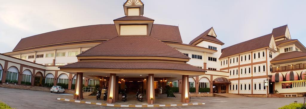 Major Grand Hotel Chum Phae Zewnętrze zdjęcie