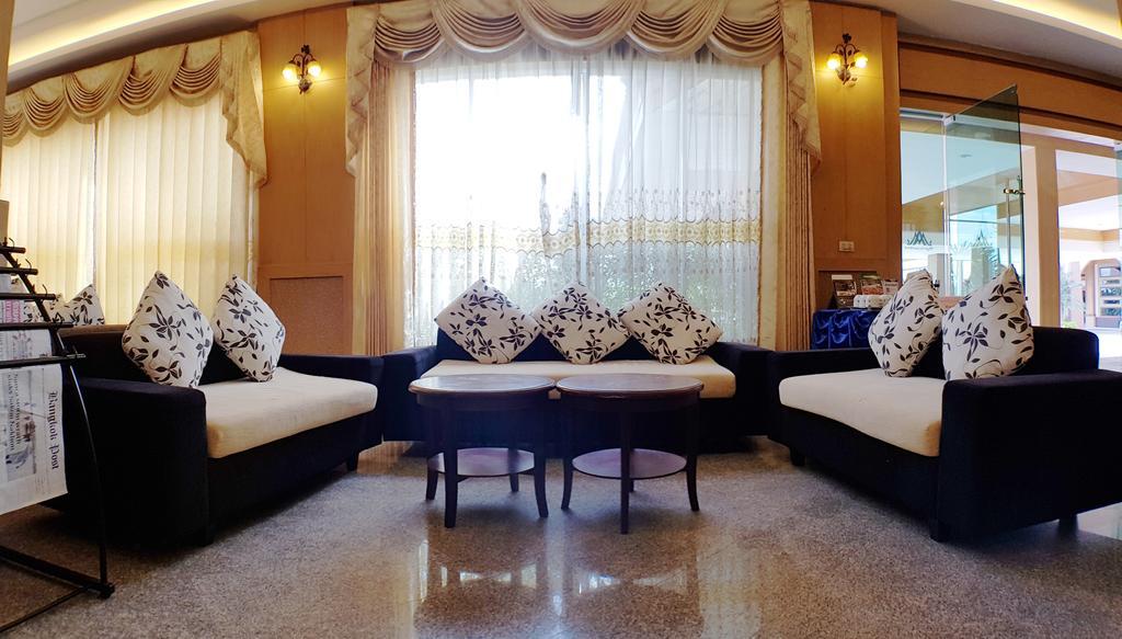 Major Grand Hotel Chum Phae Zewnętrze zdjęcie